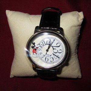 Mickey Mouse 2006 Shareholder's Watch. New.